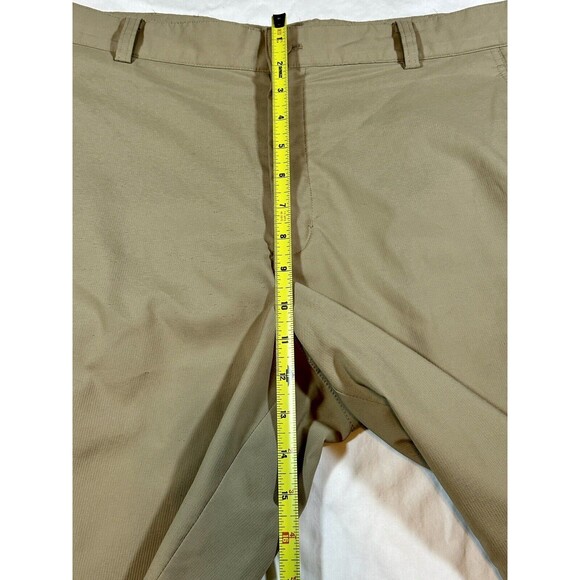 NIKE Dri-Fit Tour 38" Flat Lt. Brown Polyester Blend Golf Shorts Zipped Pockets - Picture 5 of 6